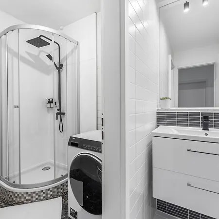 דירה 100sqm Luxury In Prime Location Near Ku'damm ברלין